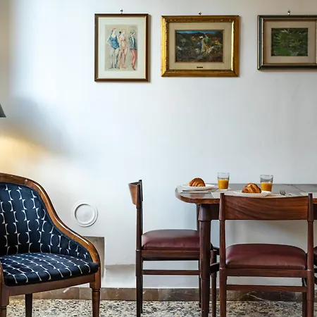 Lejlighed Santa Croce